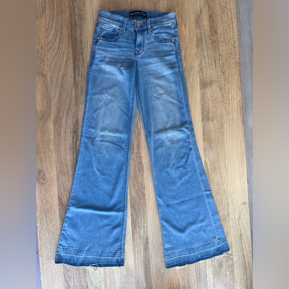Express wide leg jeans, like new